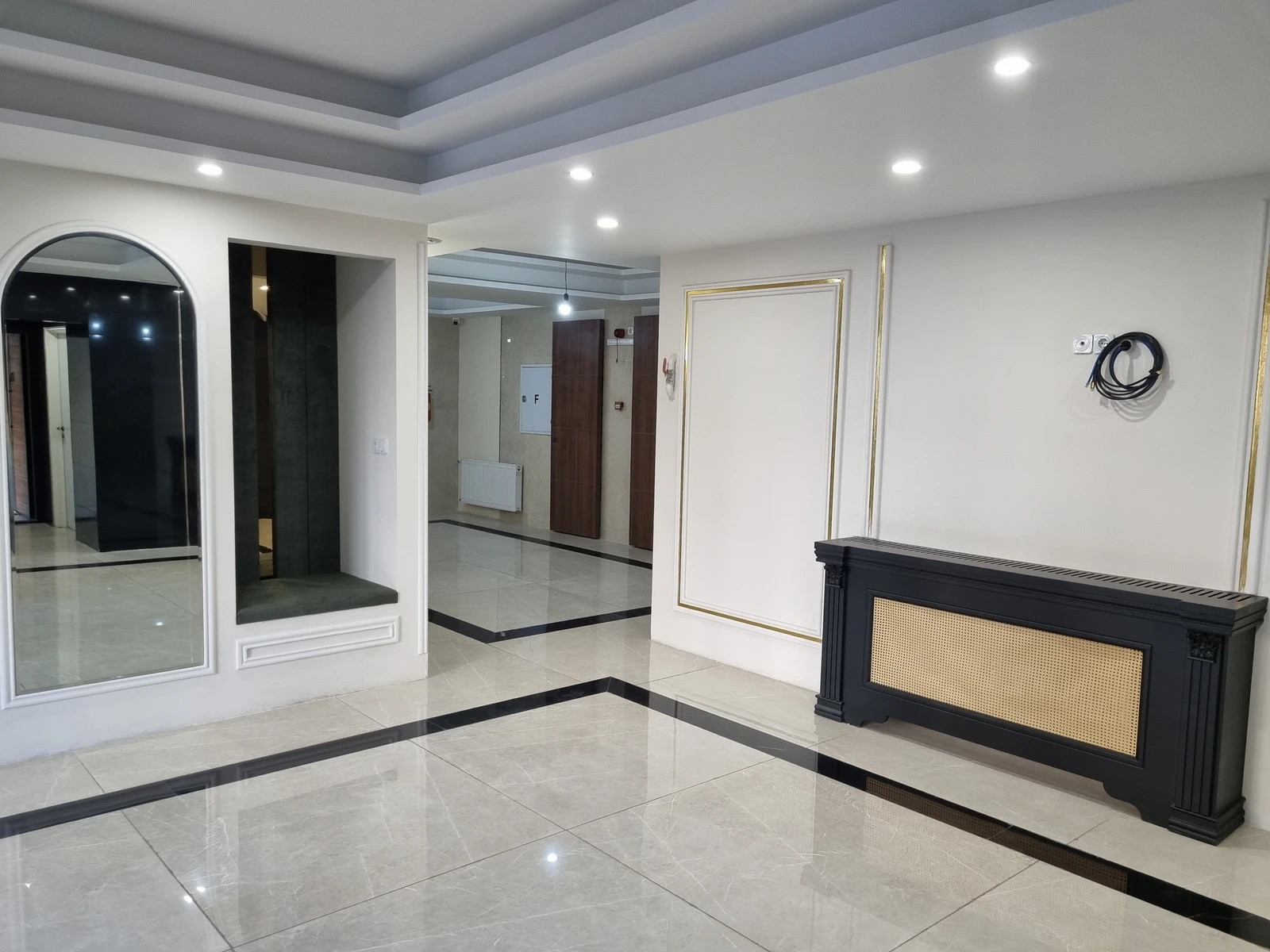 ساختمان مسکونی فرازان